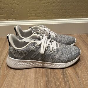 Women’s cloud foam Adidas
